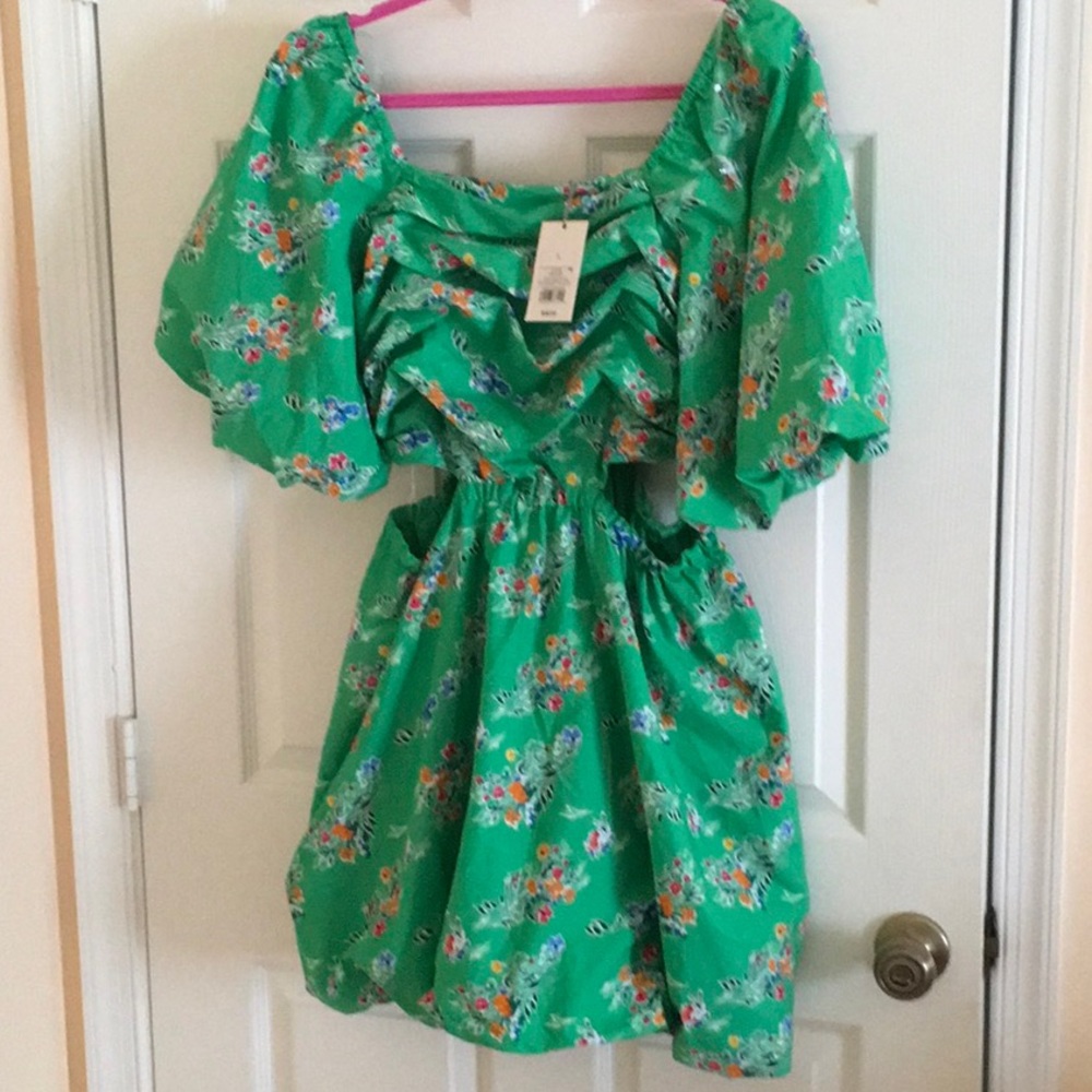Short, poof dress